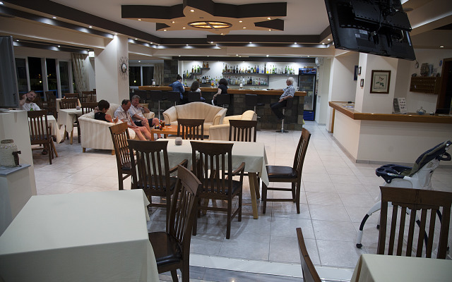 Athinoula Hotel