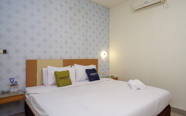 Urbanview Hotel Ruby Makassar