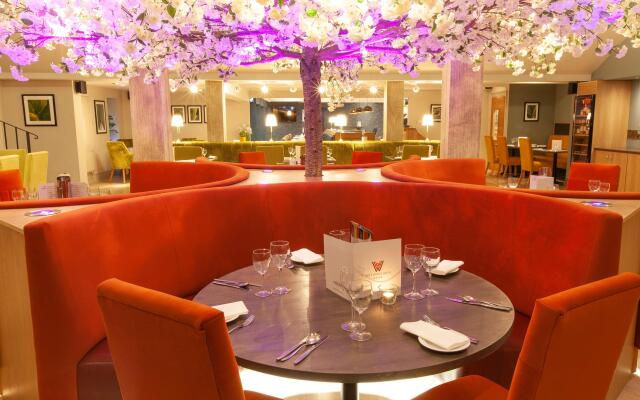 Best Western Plus White Horse Hotel