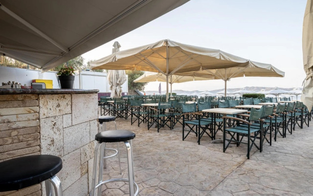 Aristoteles Holiday Resort & Spa