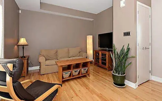 LM Stays - Nepean Street Townhouse