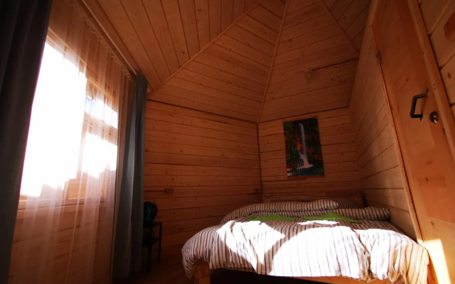 Зелёный колобок