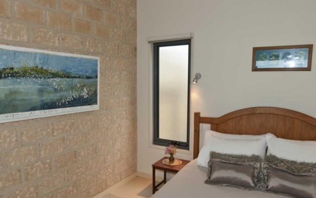 The Rookery at Christmas Cove – Guest Rooms – Penneshaw
