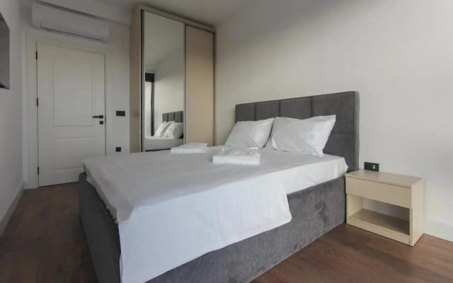 Elia Suites