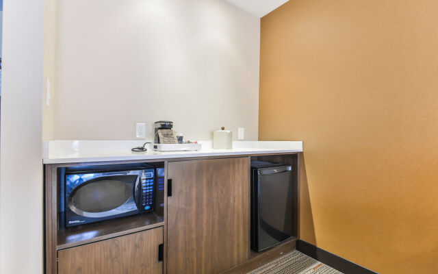 Four Points by Sheraton Barrie