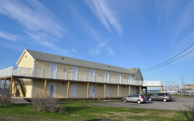 Pavillon sur Mer by Riôtel (150 metres from the main hotel)