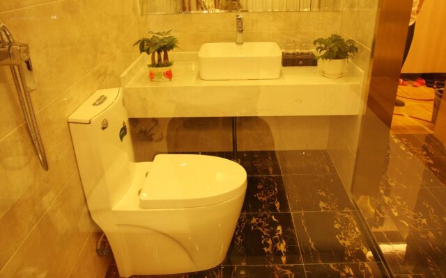 Sky House Business Hotel