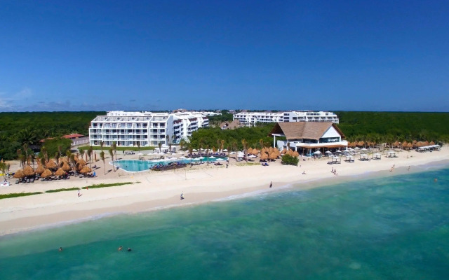 Ocean Riviera Paradise Resort