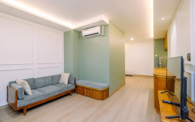 Modern Look 2BR at Sentul Tower Apartment