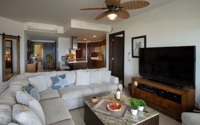 Stunning Ocean Front By Condo Boutique