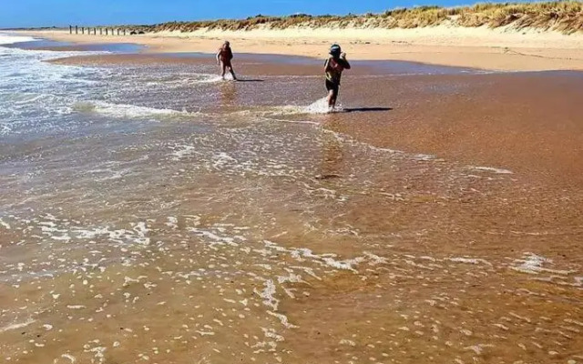 South-West getaway! Pool, tennis & Foxtel