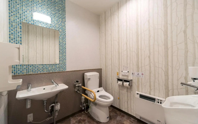 Queen's Hotel Chitose