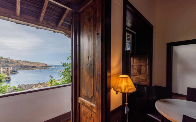 Isla Baja Suites