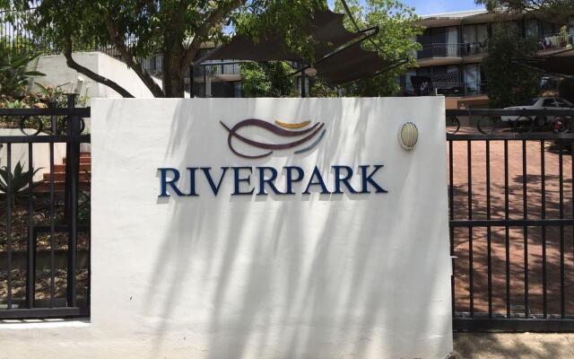 Riverpark-studio apartment