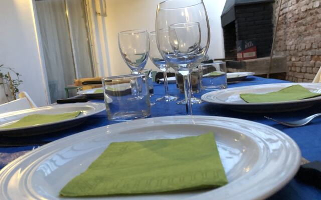 Warm comfortable house great location