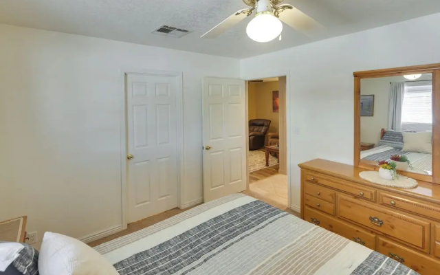 Dog-friendly Bullhead City Home - Walk to Beach!