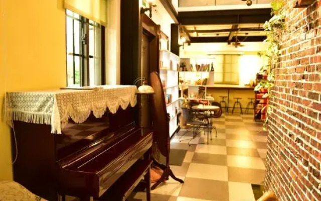 7M2 B&B