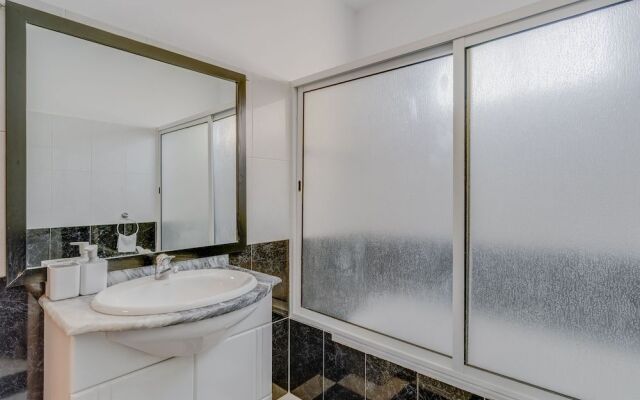 Portola Penthouse 3B