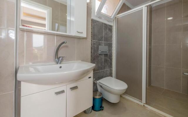 Blue - 4 Bedroom Holiday Villa in Hisarönü