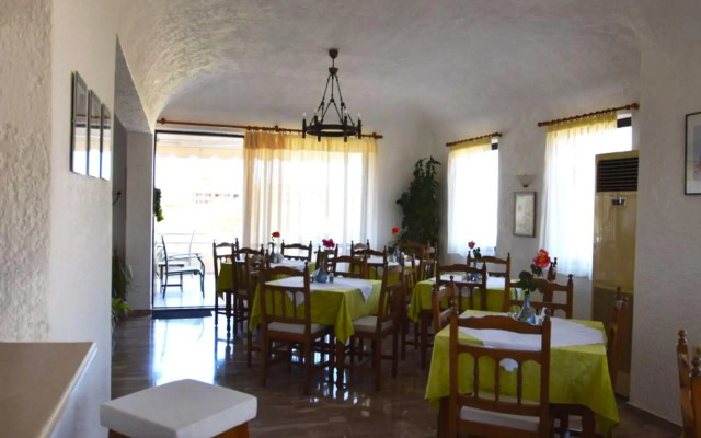 Altis Hotel
