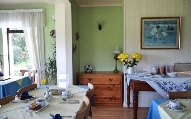 Heather Lodge Country House