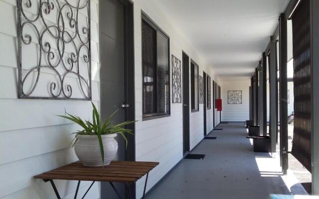 Verandah Motel