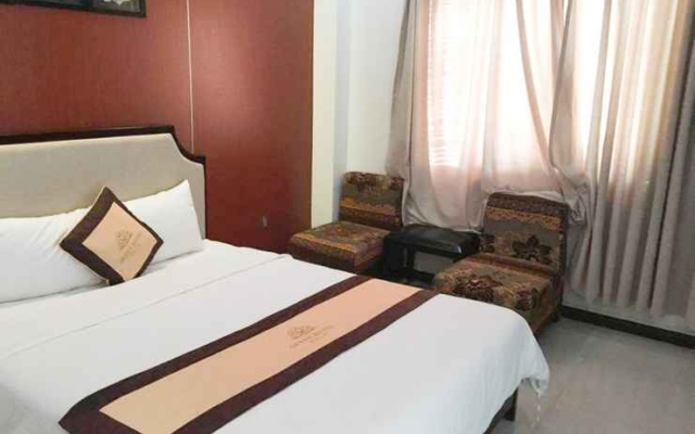 Queen Hotel – Guest Rooms – Pleiku