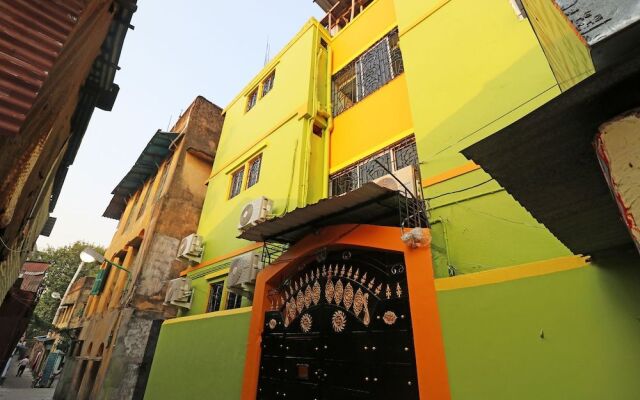 OYO 30975 Karunamoyee Guest House