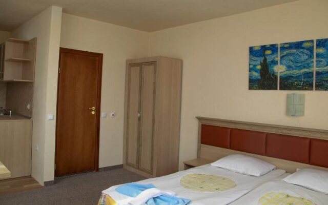 Ravda Bay Guest House