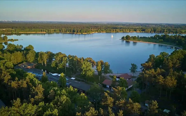 Seehotel am Tankumsee