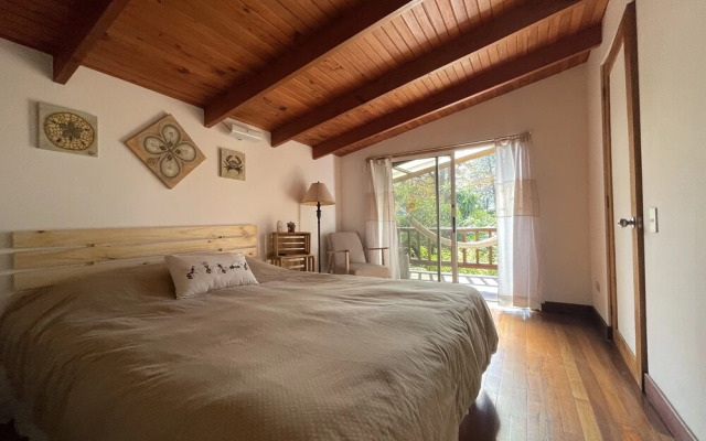 Tierra Magica B&B and Art Studio