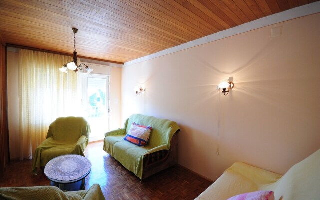 Mali Mate Apartments