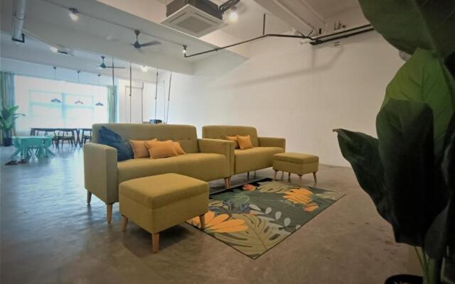 MWV Suite Room (MUAR)