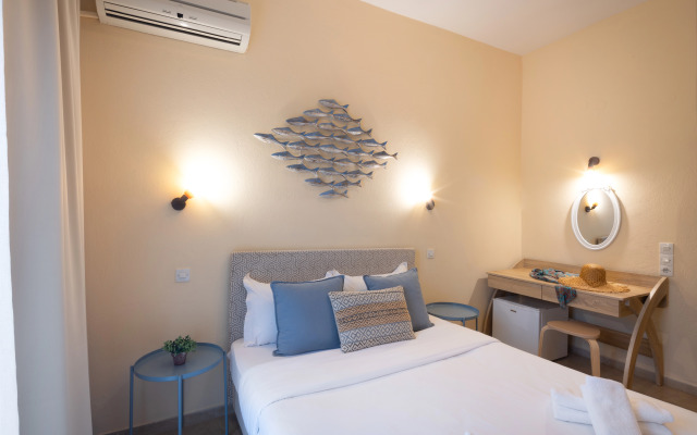 Aurora Beach Hotel