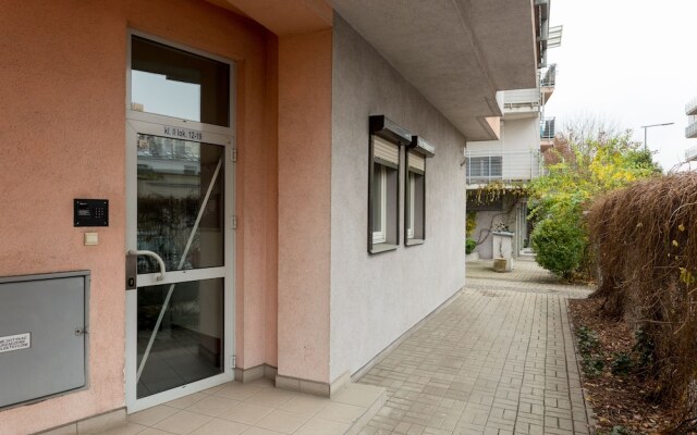 Praga Hospital Cosy Apartment