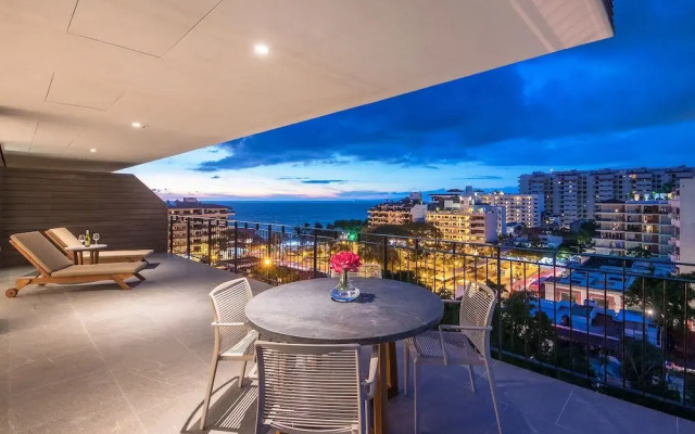 Oceana Two Bedroom PH - Adults Only