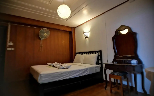 Baan Thai Resort