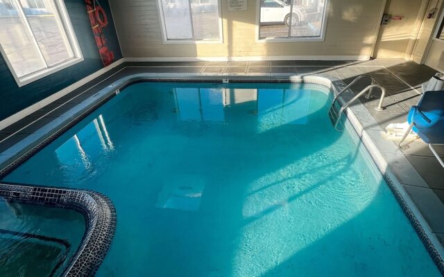 Days Inn By Wyndham Muskegon