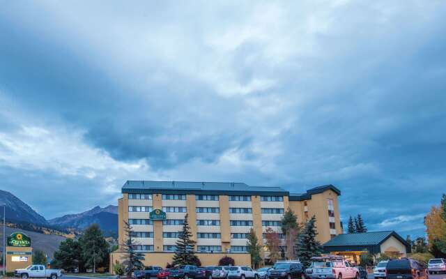 La Quinta Inn & Suites by Wyndham Silverthorne - Summit Co