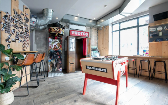 The People - Paris Belleville