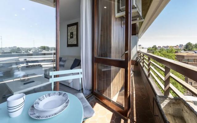 M Mpi27614 Escapada Perfecta en Madrid Piso de