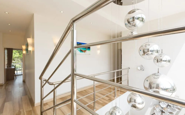 Beachside villa Mojito