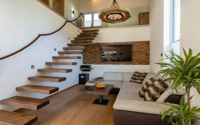 Chalet in Neukirchen am Grossvenediger With Pool
