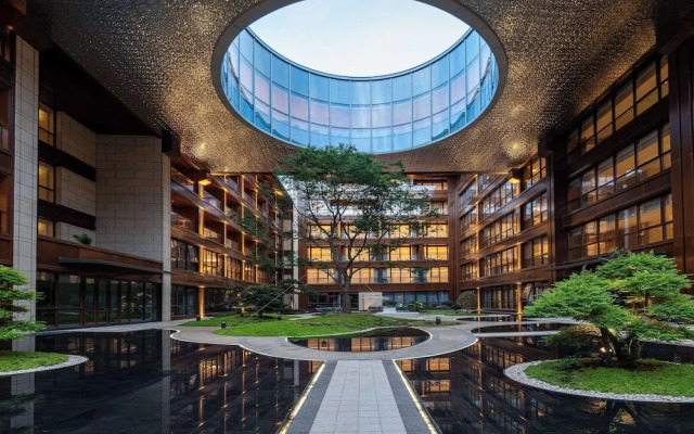 Wyndham Grand Xinchang Downtown