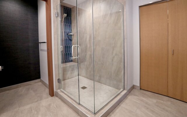 Emerald Queen Hotel and Casino - Tacoma