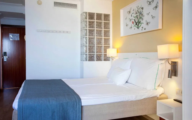 FERGUS Style Palma Beach