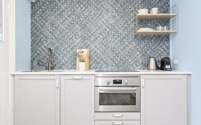 Central studio apartment