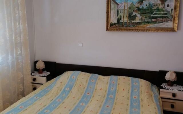 Olgi - Free Parking - A4