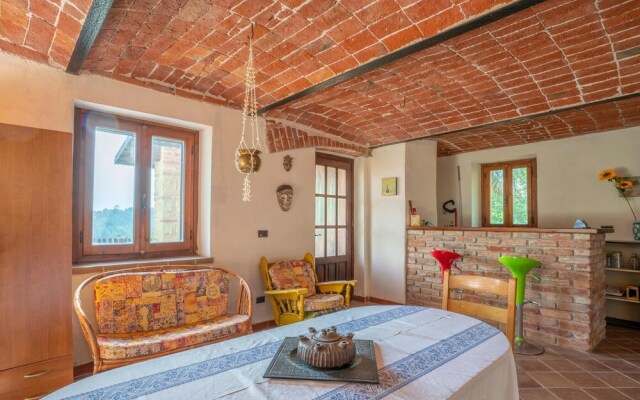 Beautiful Home in Vignale Monferrato With Wifi and 4 Bedrooms