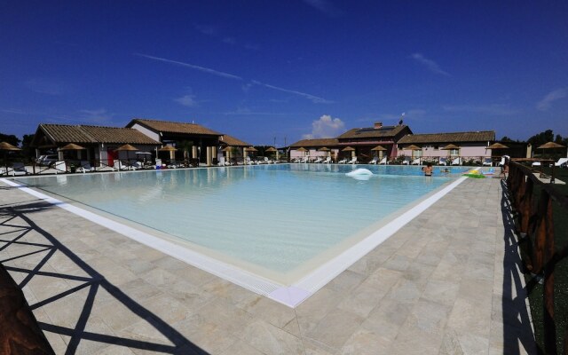 Appartamento Palazzeta Con Piscina 3 Km Dal Mare